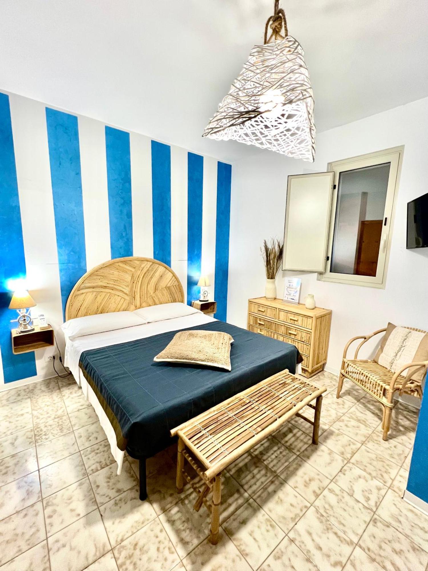 Terrazze Sul Mare Bed and Breakfast Pozzallo Εξωτερικό φωτογραφία
