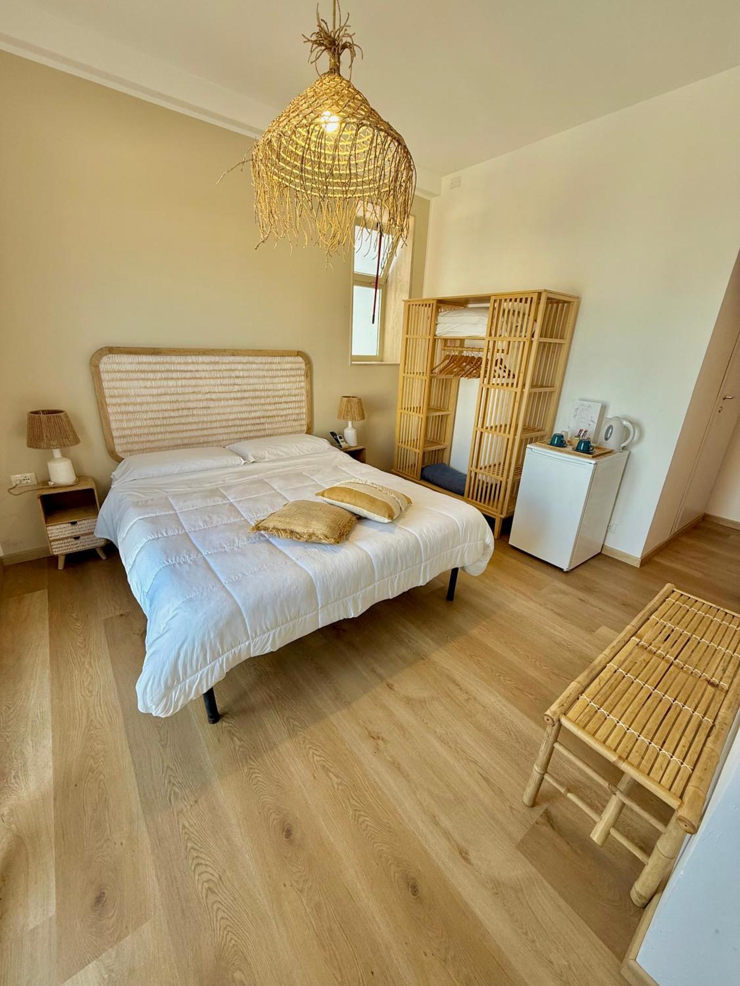 Terrazze Sul Mare Bed and Breakfast Pozzallo Εξωτερικό φωτογραφία