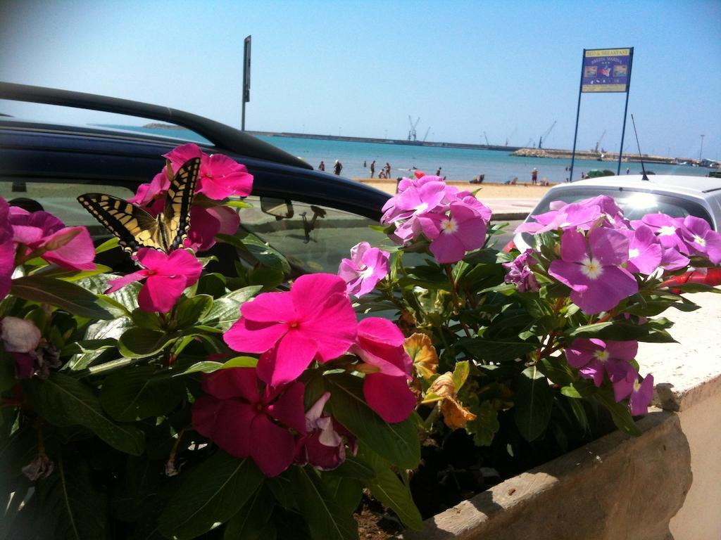Terrazze Sul Mare Bed and Breakfast Pozzallo Εξωτερικό φωτογραφία